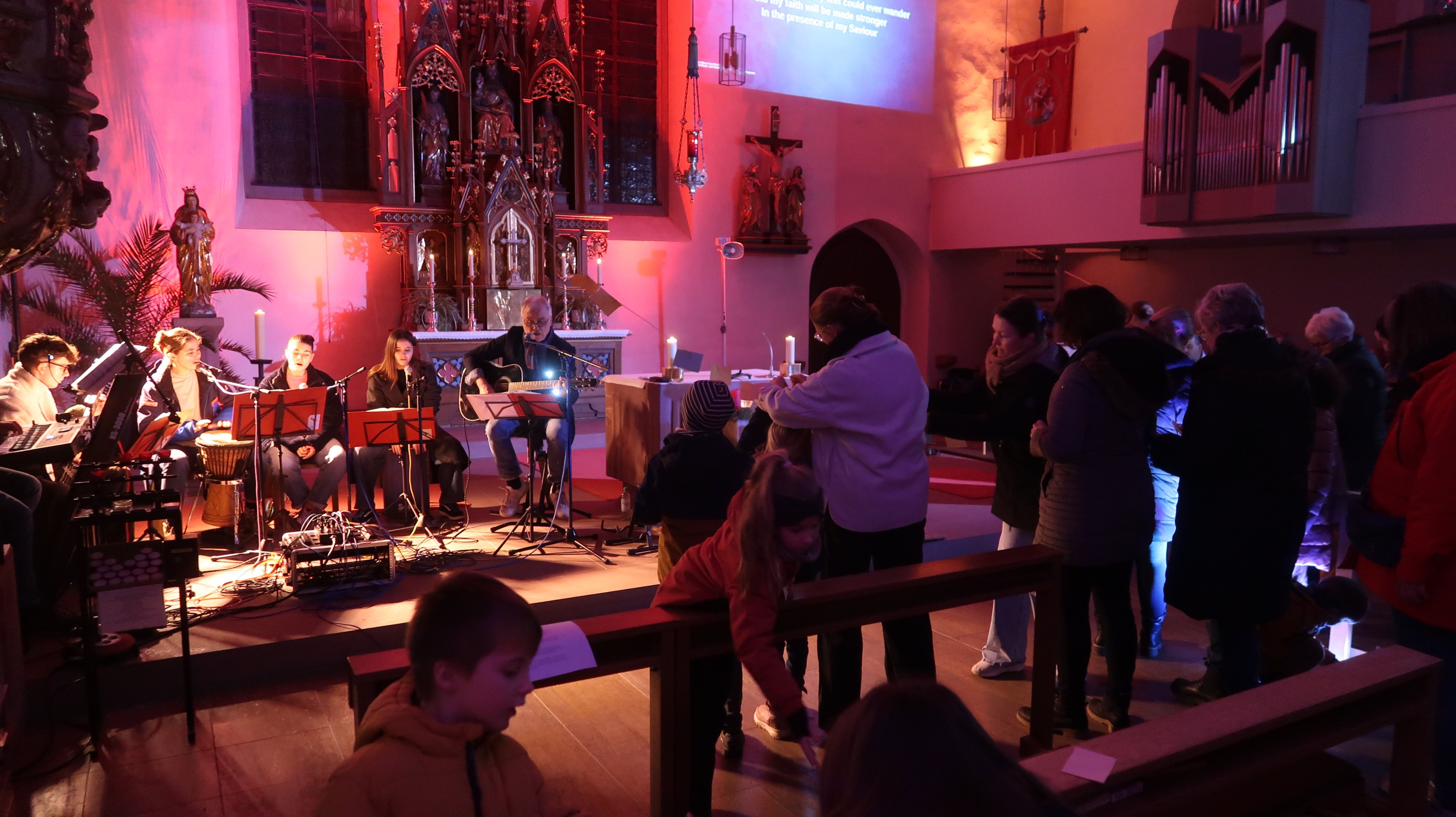 Die Band „Just Go(o)d“ aus Hesselbach bei Schweinfurt begleitet uns unter anderem während der Gemeinschaftsaktion musikalisch.